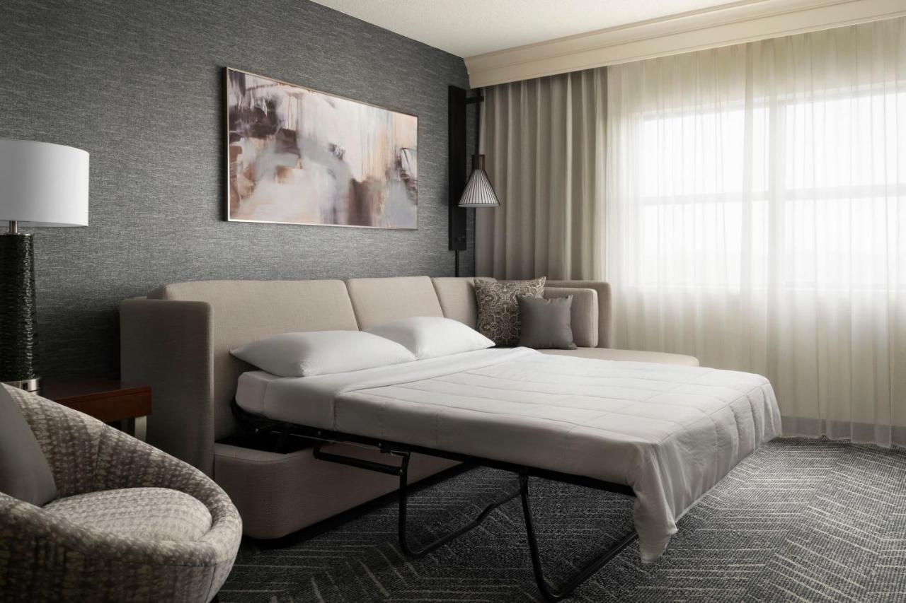 Executive One-Bedroom Suite at Minneapolis Marriott Northwest Hotel & Conference Center