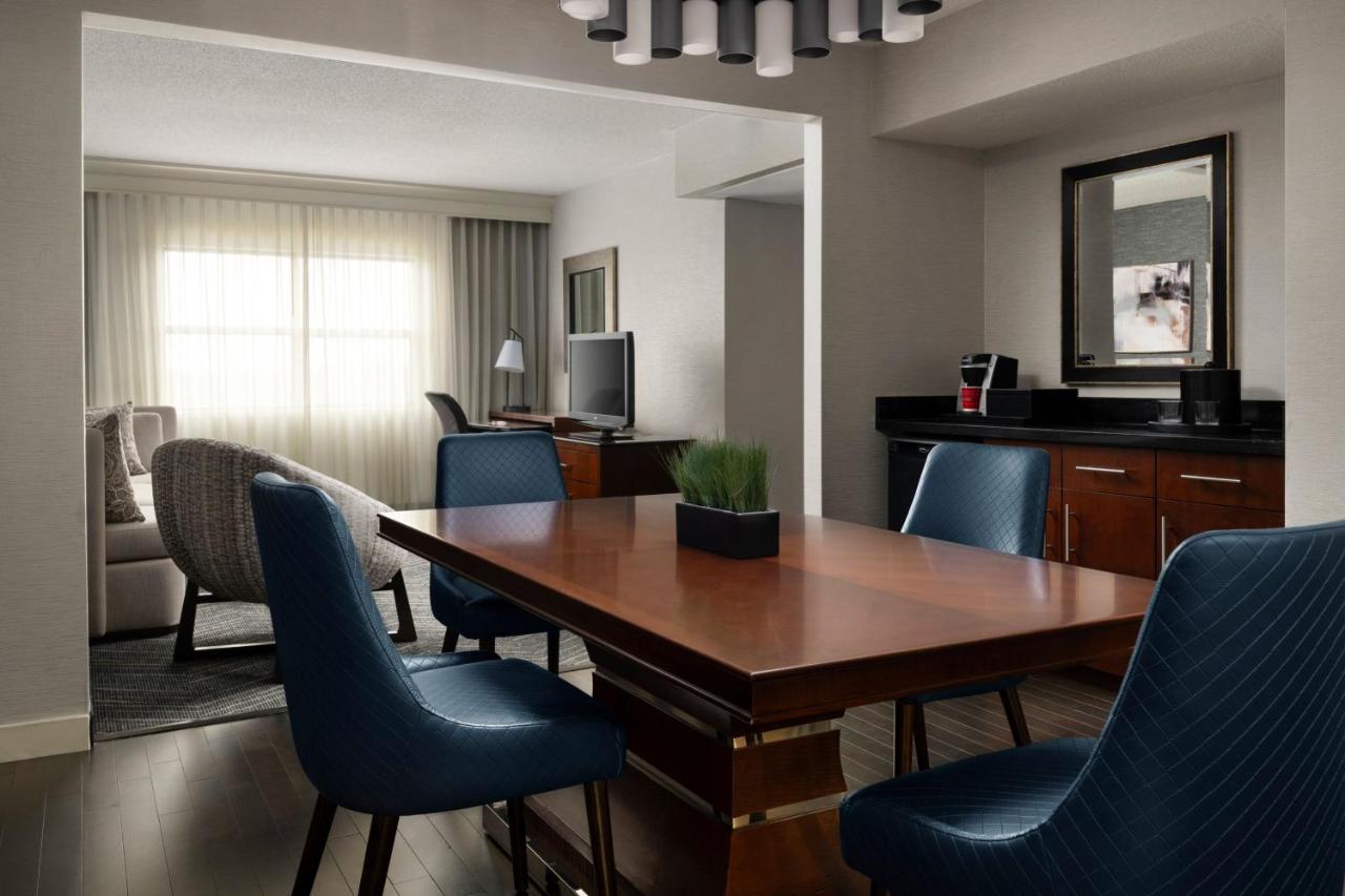 Executive One-Bedroom Suite at Minneapolis Marriott Northwest Hotel & Conference Center