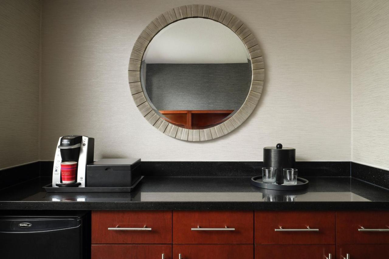 Executive One-Bedroom Suite at Minneapolis Marriott Northwest Hotel & Conference Center