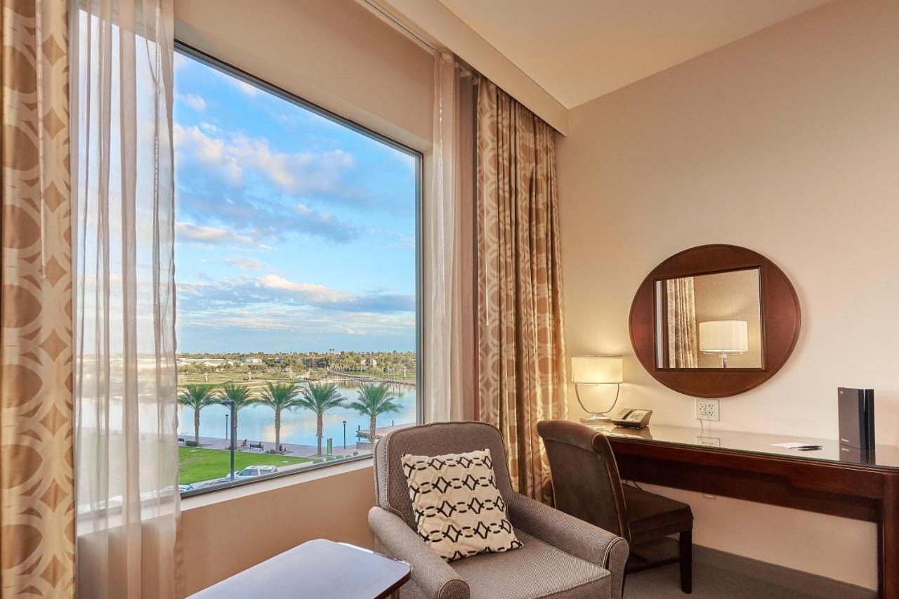  | Sheraton Mesa Hotel at Wrigleyville West