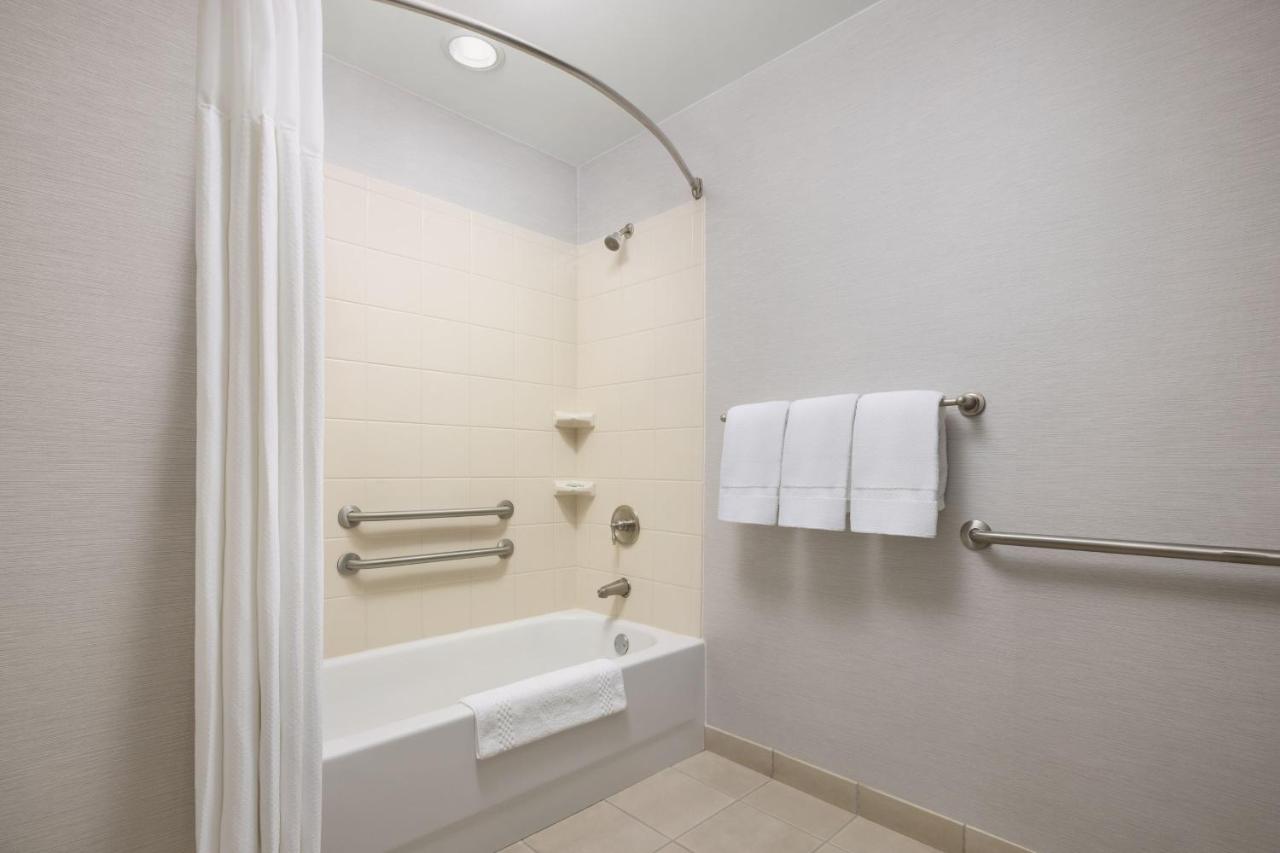 | Courtyard Las Vegas South