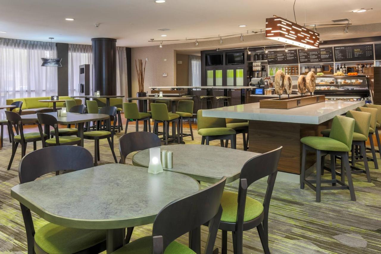 | Courtyard Las Vegas South