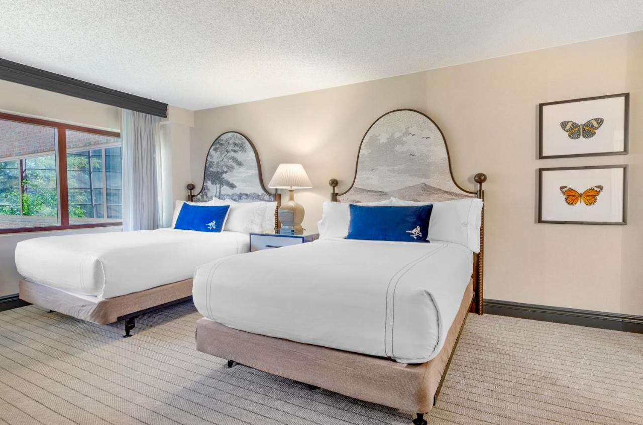 ADA Deluxe Room - 2 Double Beds at Omni Charlottesville Hotel