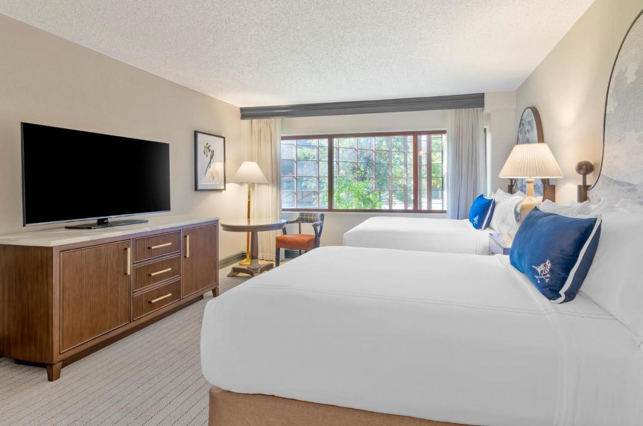 Deluxe Room - 2 Double Beds at Omni Charlottesville Hotel