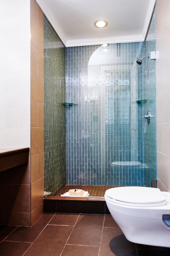 Penthouse One-Bedroom Apartment with King Bed at Radio City Apartments