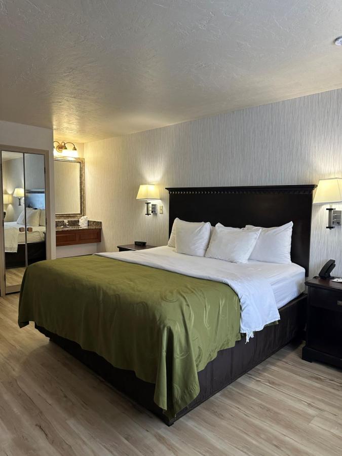 King Suite - Non-Smoking at Wingate By Wyndham Gunnison Near Western Colorado University