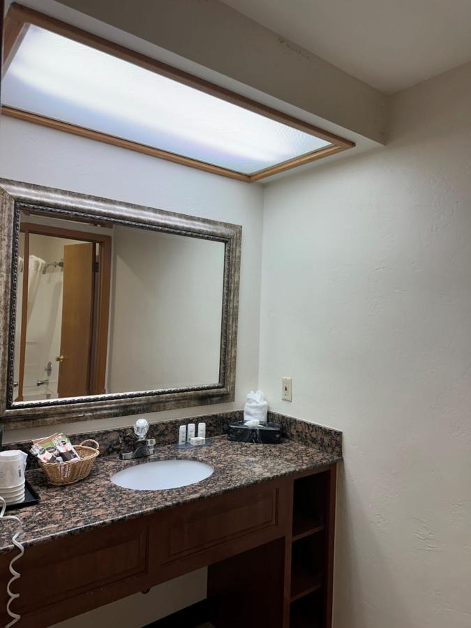 Queen Suite - Non-Smoking at Wingate By Wyndham Gunnison Near Western Colorado University