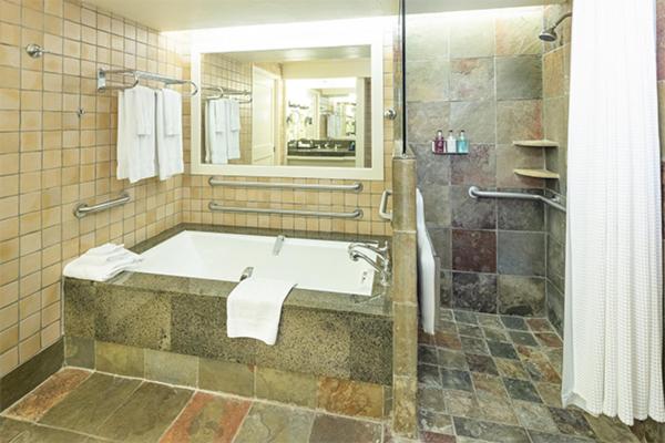 | The Quail Lodge