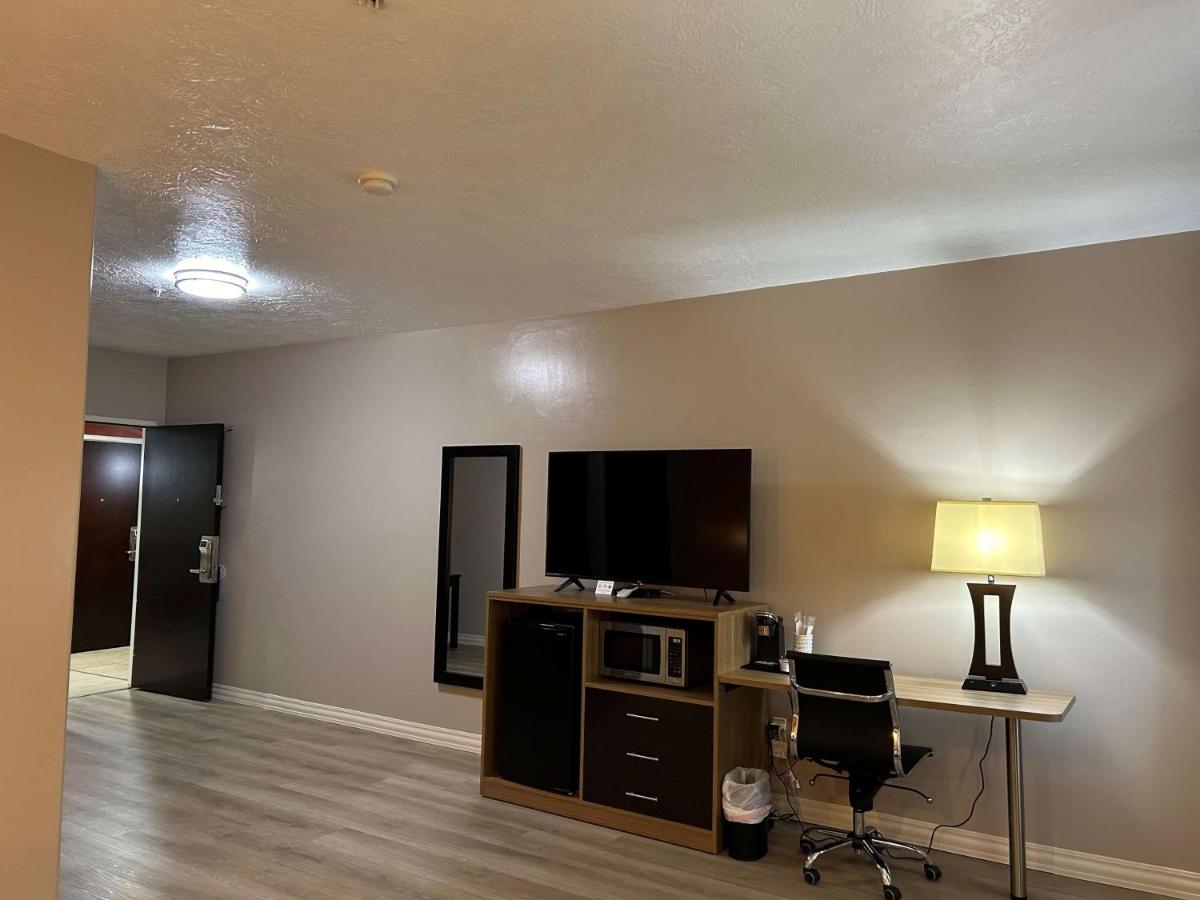 King Room - Disability Access at Best Western Plus Zion West Hotel
