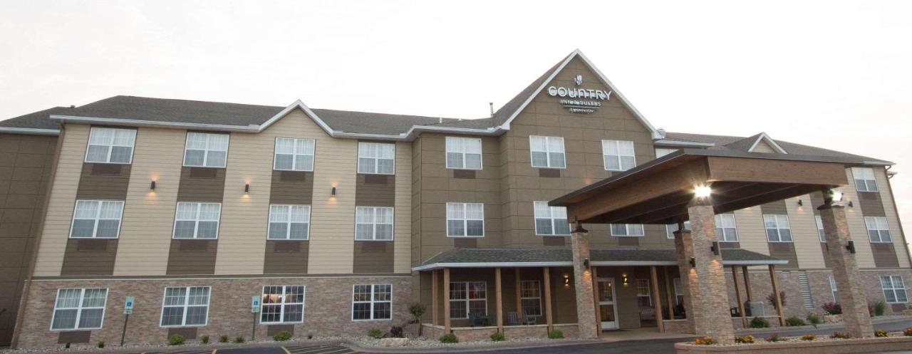  | Country Inn & Suites by Radisson, Moline Airport, IL