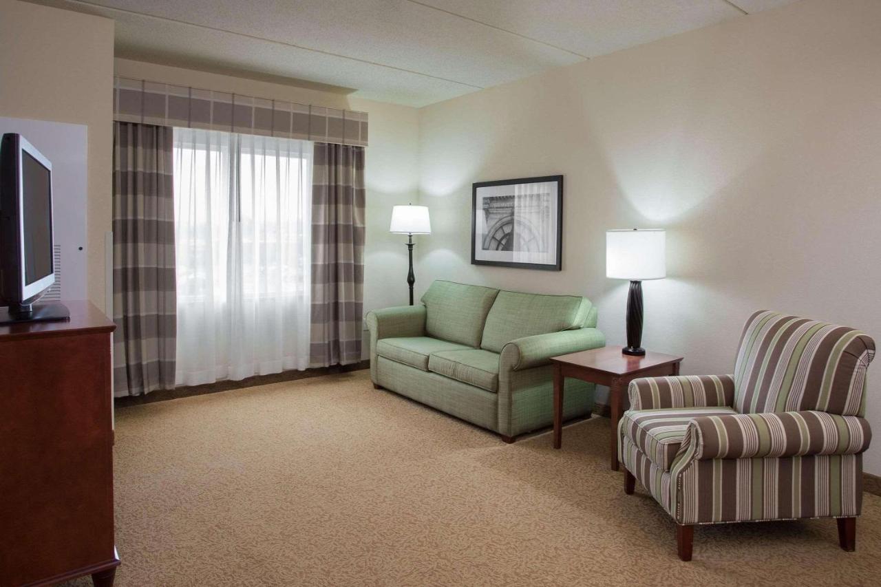 | Country Inn & Suites by Radisson, Buffalo South I-90, NY