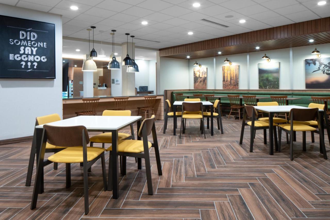 | Fairfield by Marriott Inn & Suites Ashtabula