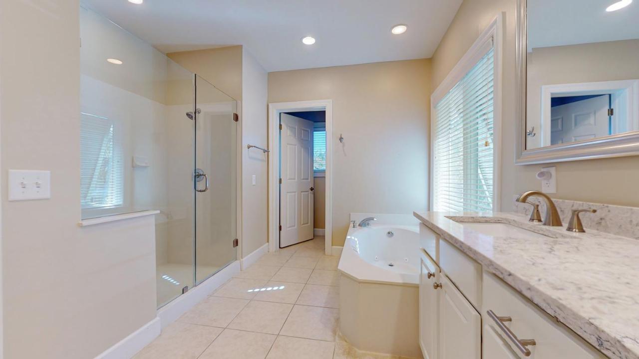  | 8138 Wendover Dunes