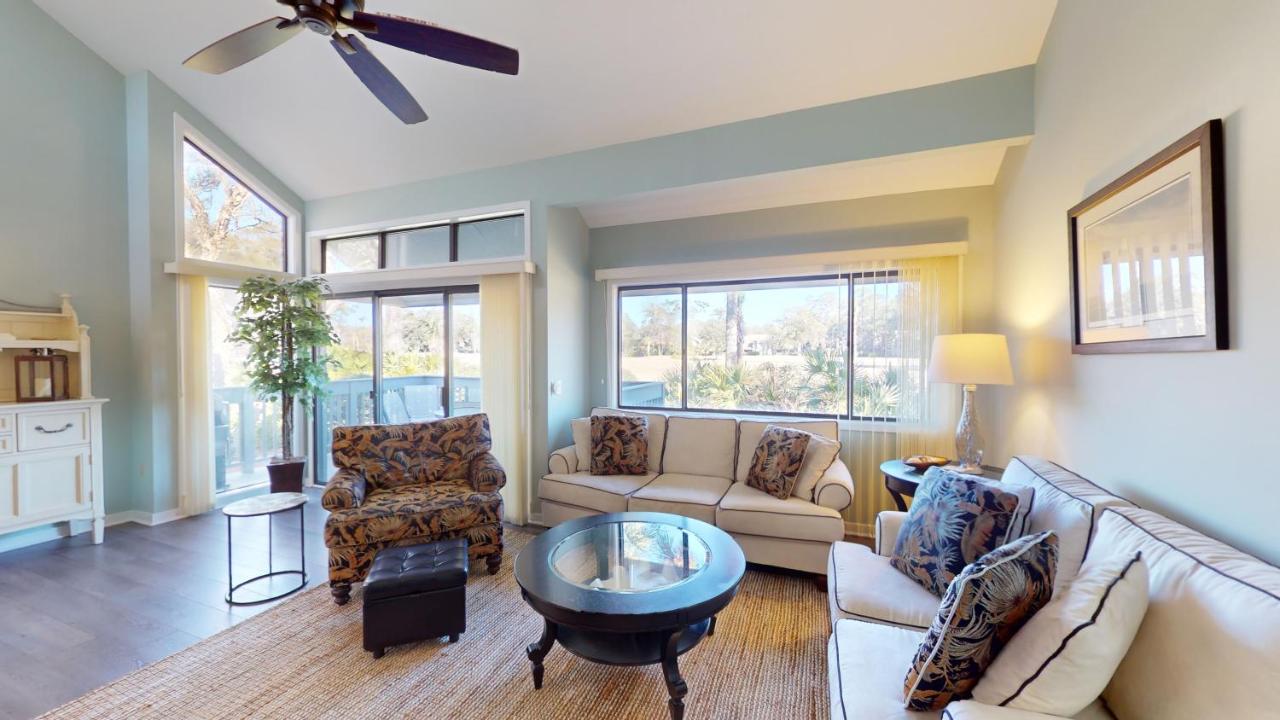| 280 Turnberry Village