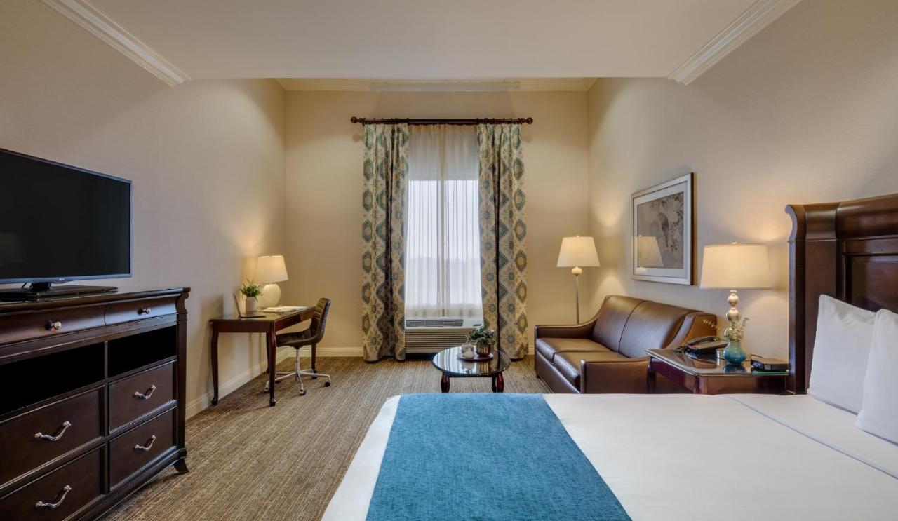 King Studio Suite with Sofa Bed at Ayres Hotel Fountain Valley - Huntington Beach
