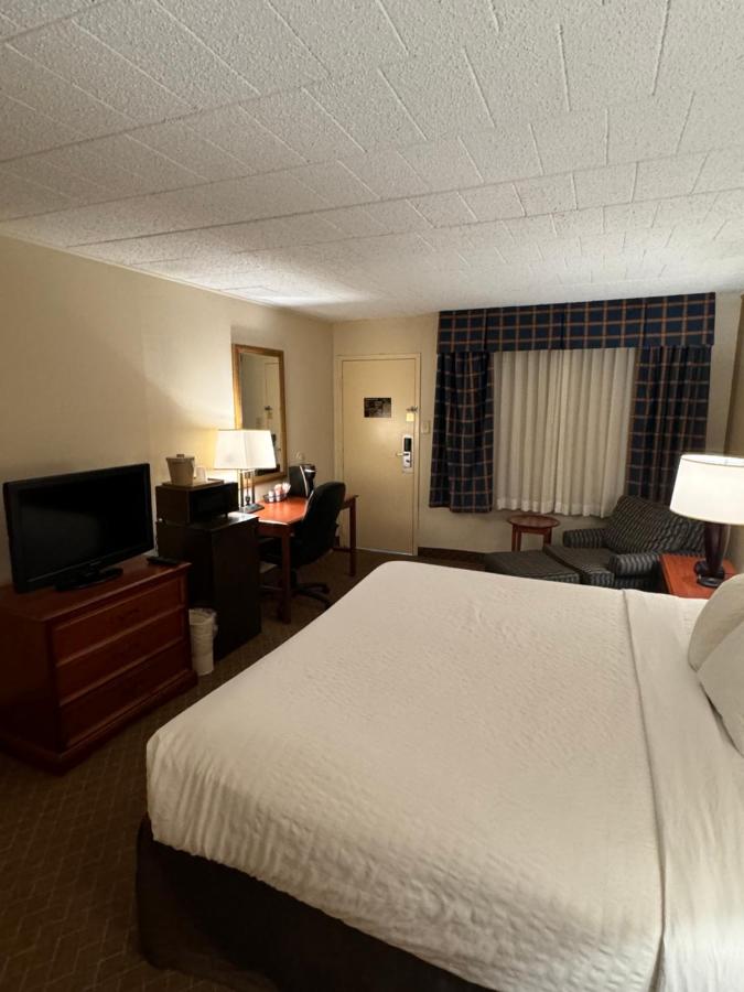 King Room - Non-Smoking at Clarion Inn Frederick Event Center