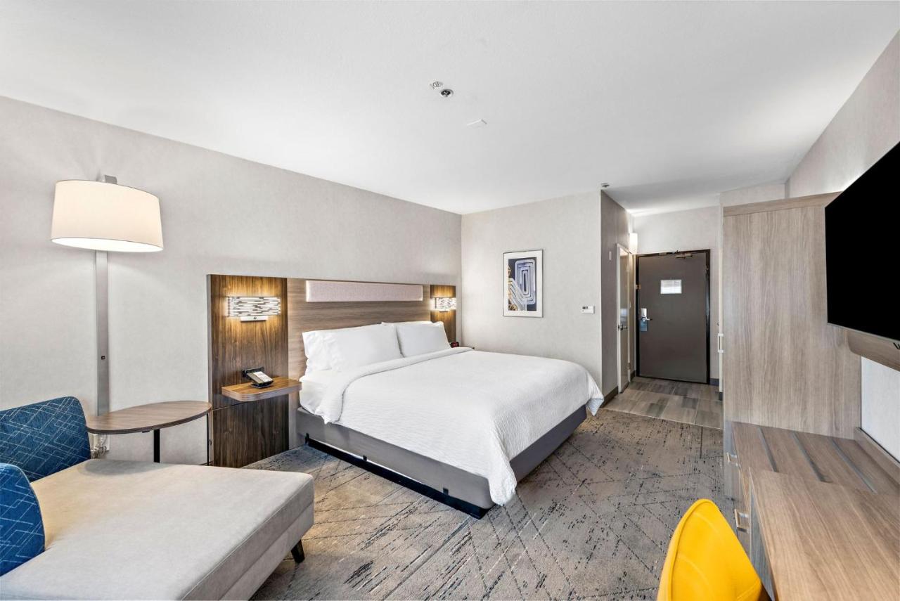 | Holiday Inn Express La Mesa Near SDSU, an IHG Hotel