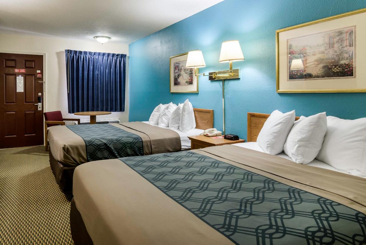 Queen Room with Two Queen Beds - Non-Smoking at Econo Lodge Lawrence near University