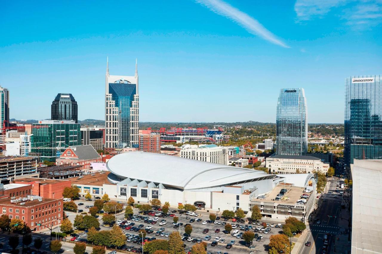Skyline Corner One King Bed at JW Marriott Nashville