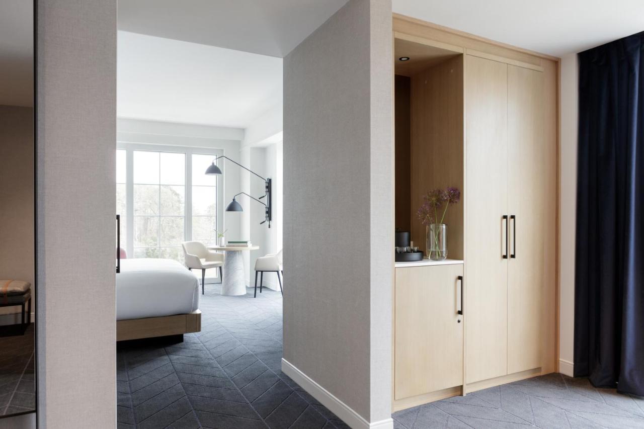 Premium Corner King Room at Kimpton The Forum Hotel by IHG