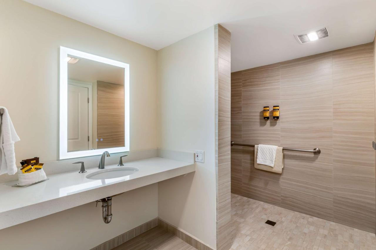 Queen Room with Two Queen Beds and Roll-In Shower - Mobility Accessible/Non-Smoking at Best Western Plus Monterey Inn