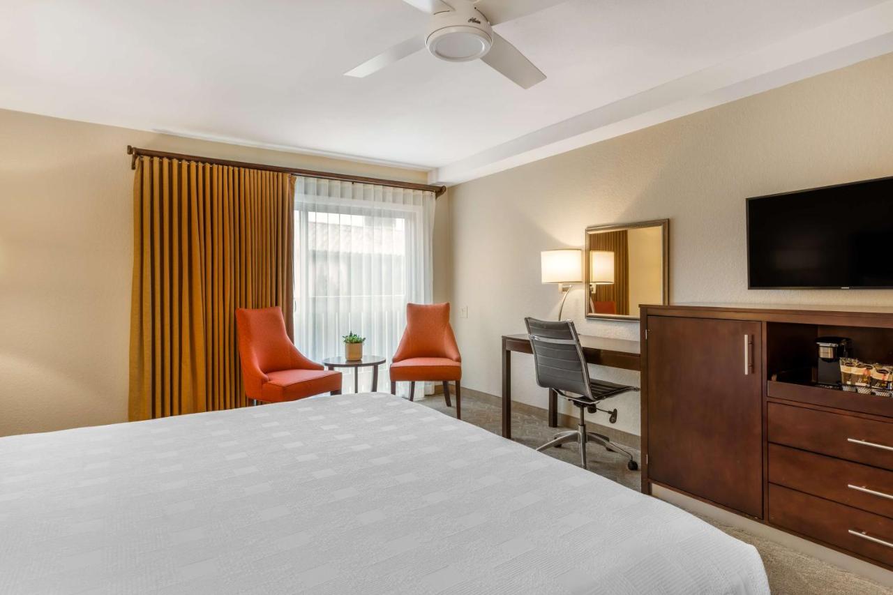 King Room - Non-Smoking at Best Western Plus Monterey Inn