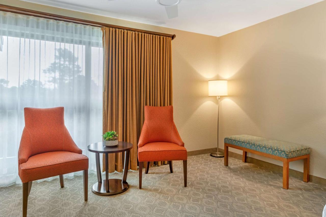 | Best Western Plus Monterey Inn