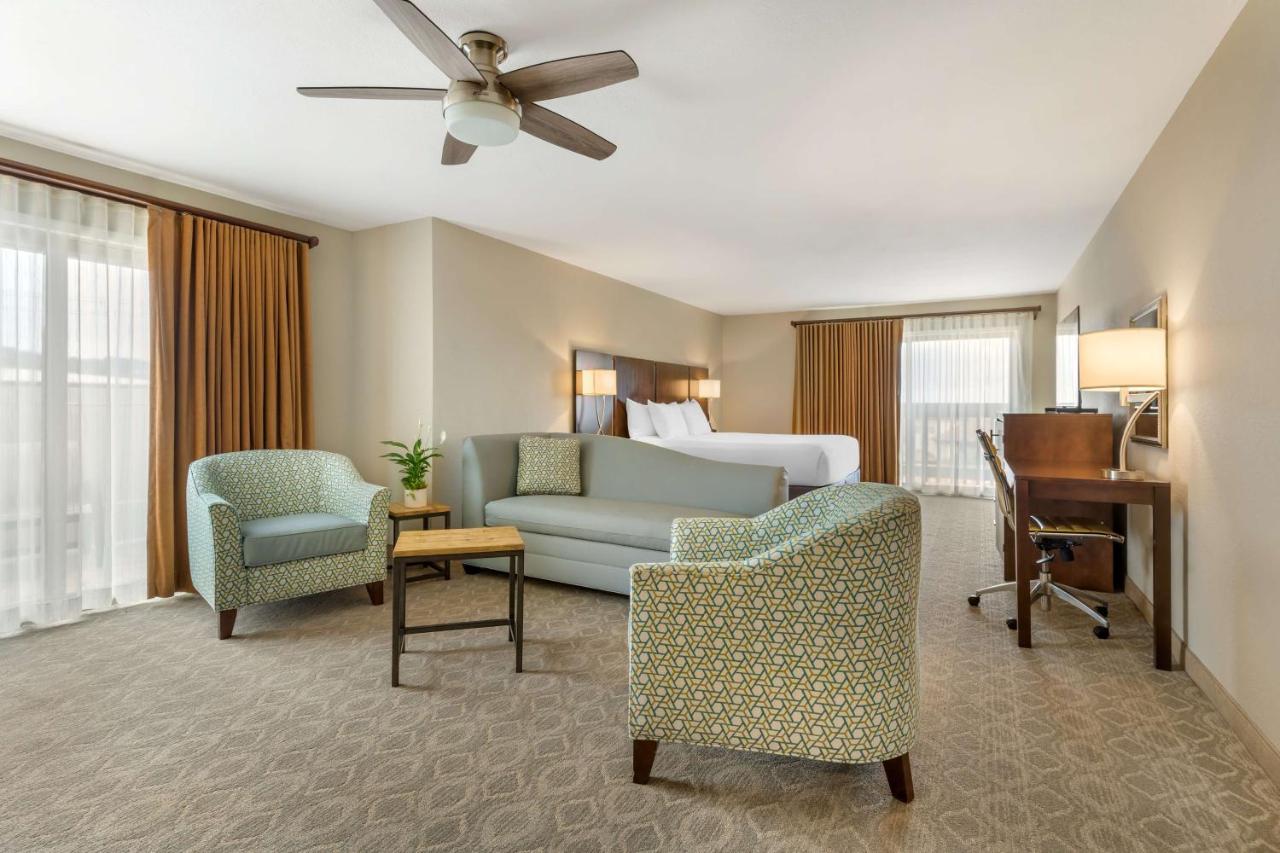 Deluxe King Room with Balcony - Non-Smoking at Best Western Plus Monterey Inn