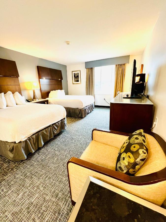| Crown Park Inn Caribou