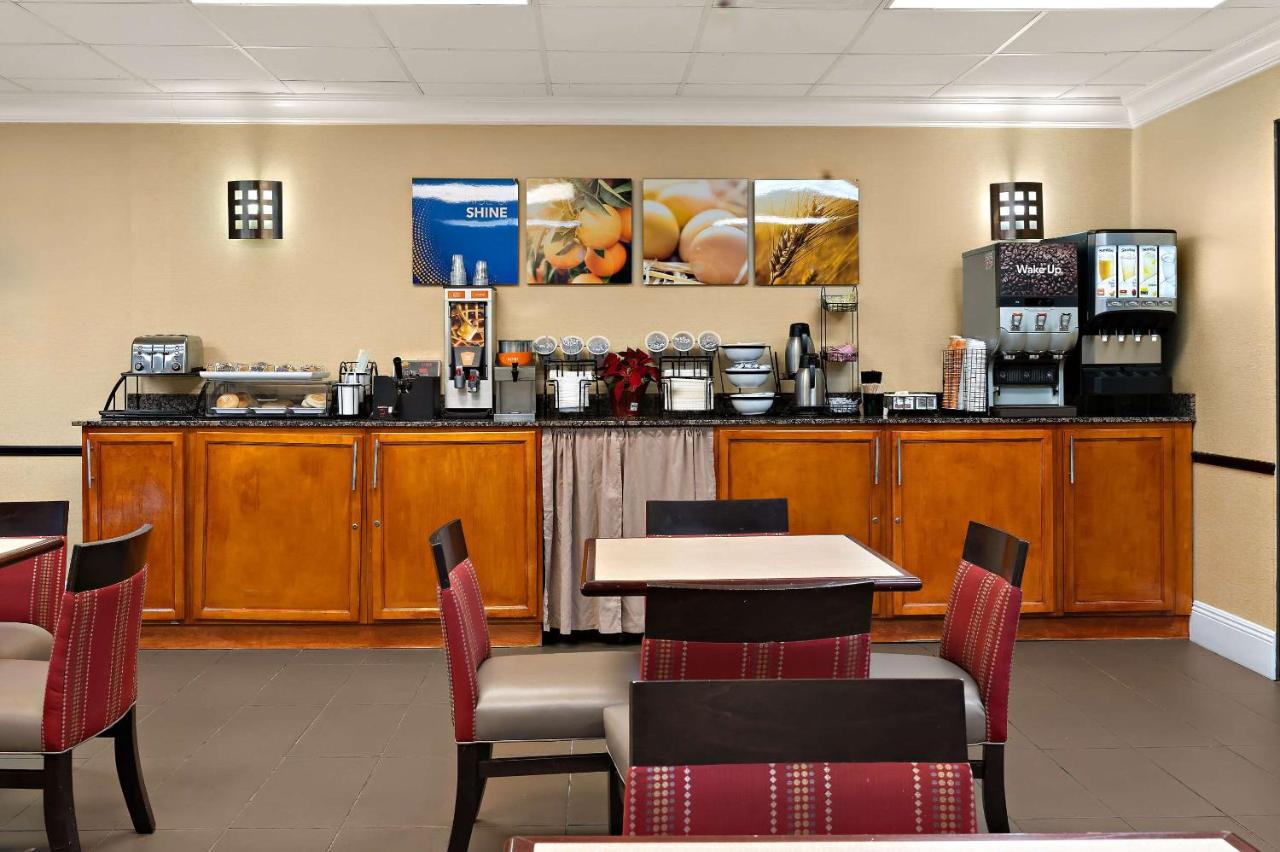 | Comfort Inn New Orleans Airport South
