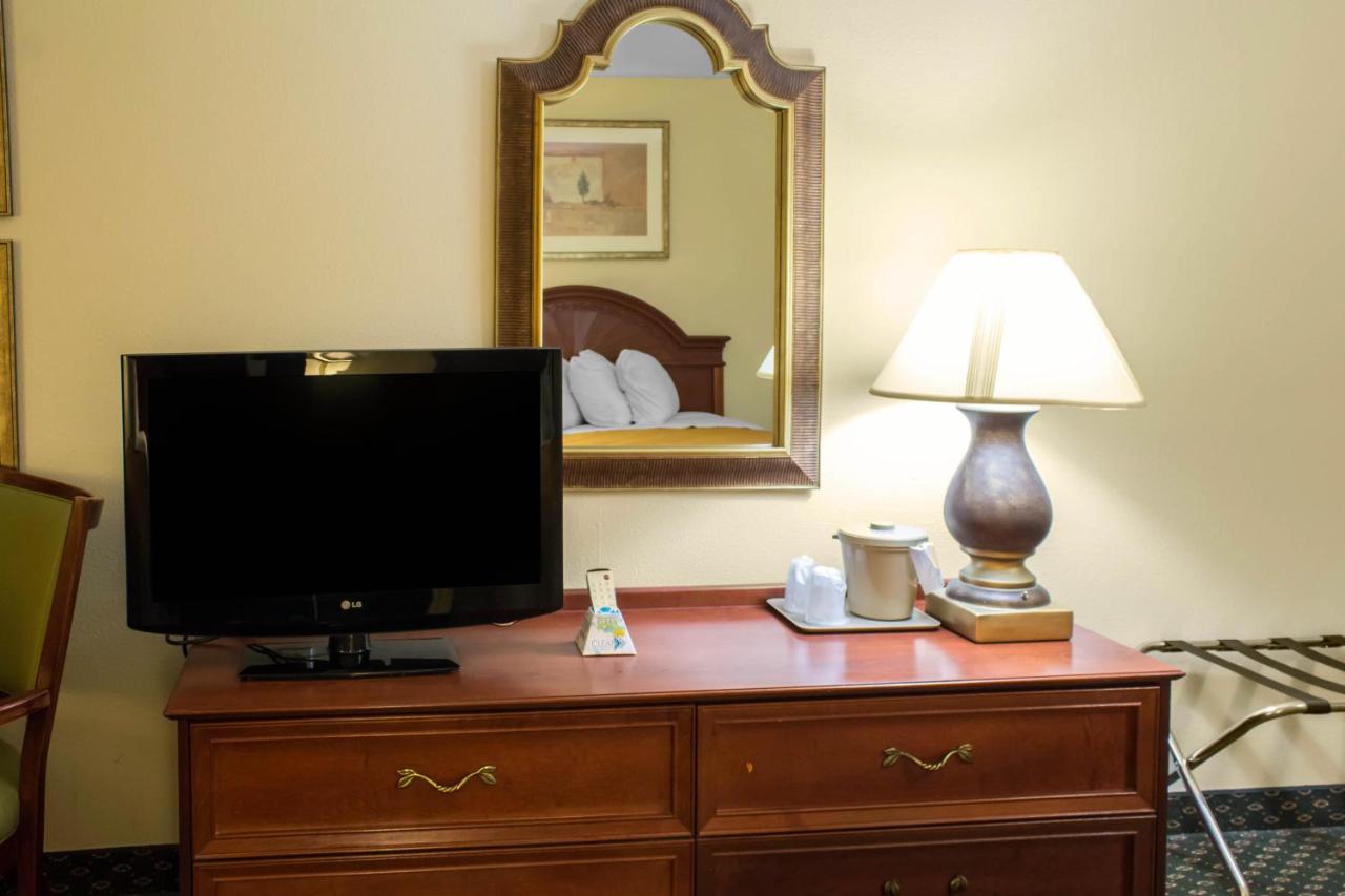 Queen Room with Two Queen Beds - Accessible/Non-Smoking  at Quality Inn & Suites Sioux City Southeast
