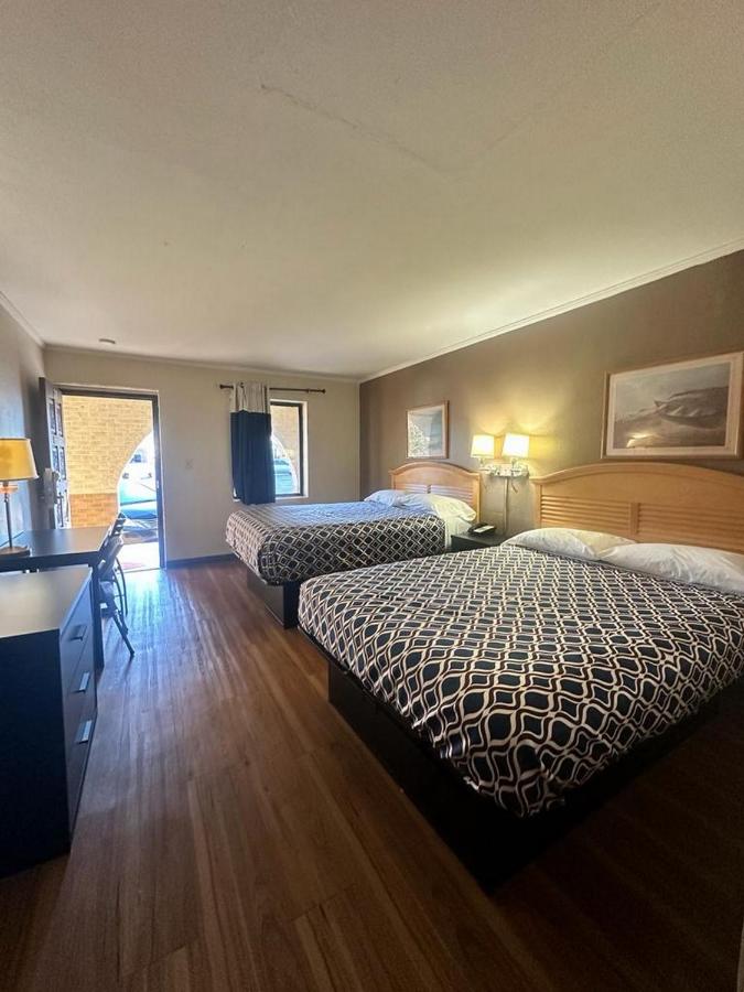 | Loyalty Inn Rockingham