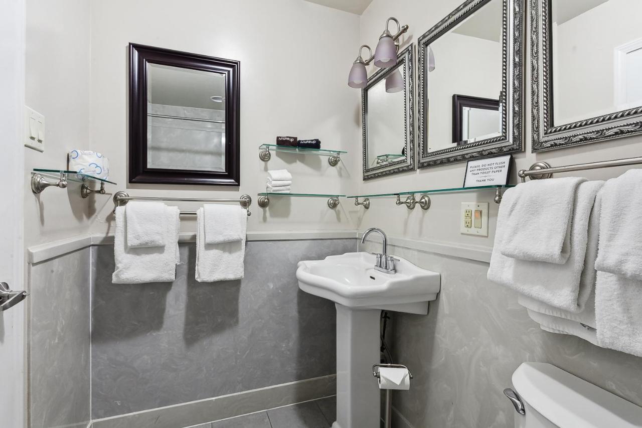 | Maison Pierre Lafitte