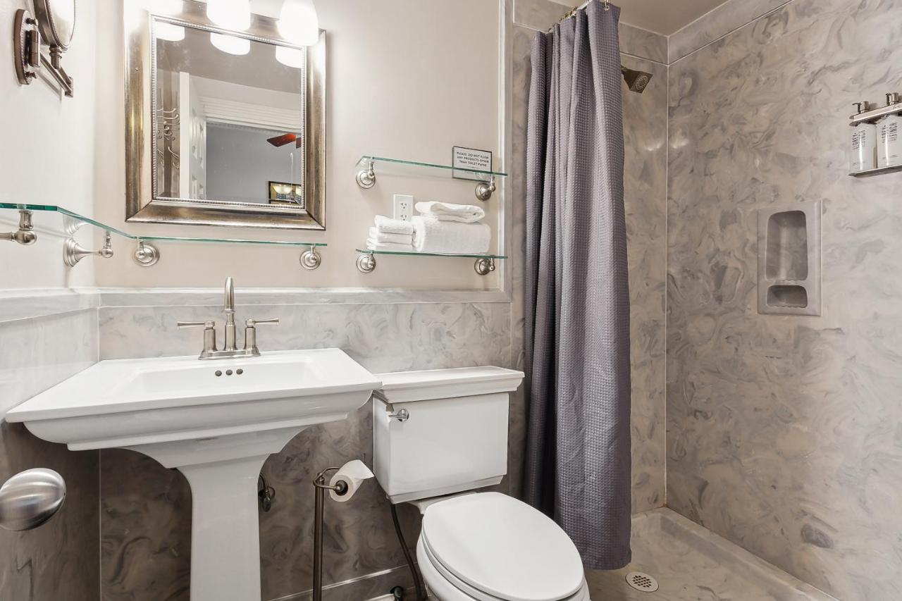 | Maison Pierre Lafitte
