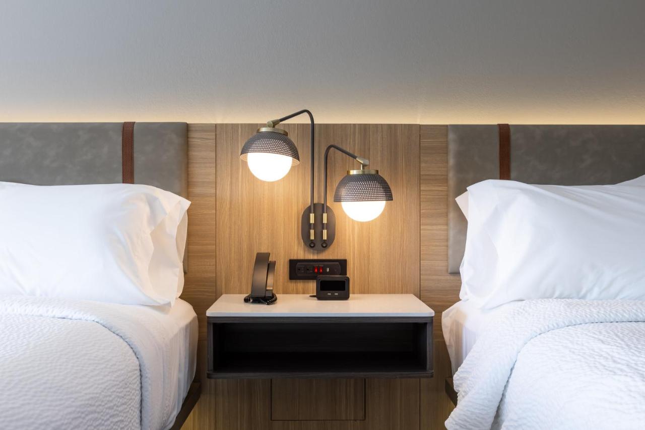 Queen Room with Two Queen Beds - Hearing Accessible/Non-Smoking at Holiday Inn Anderson by IHG