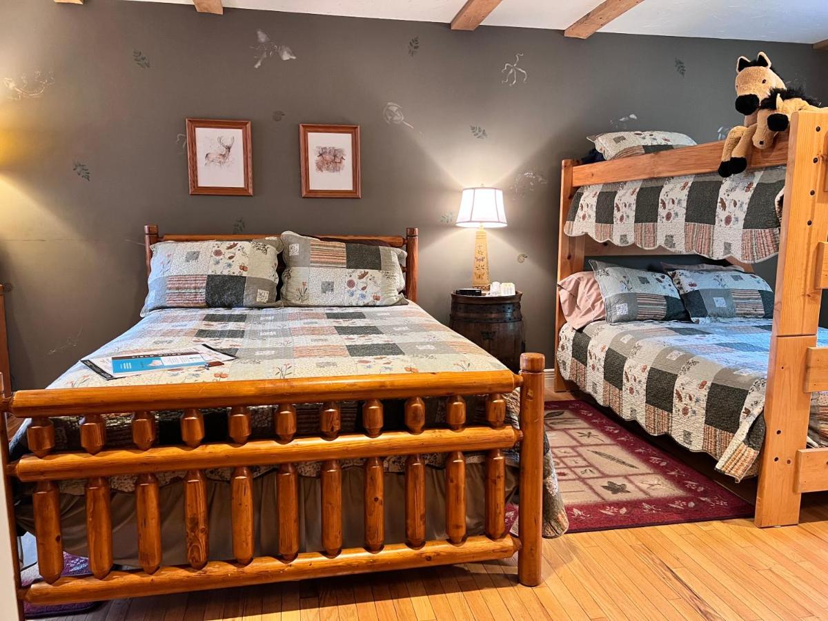 | Mountain Quest Inn
