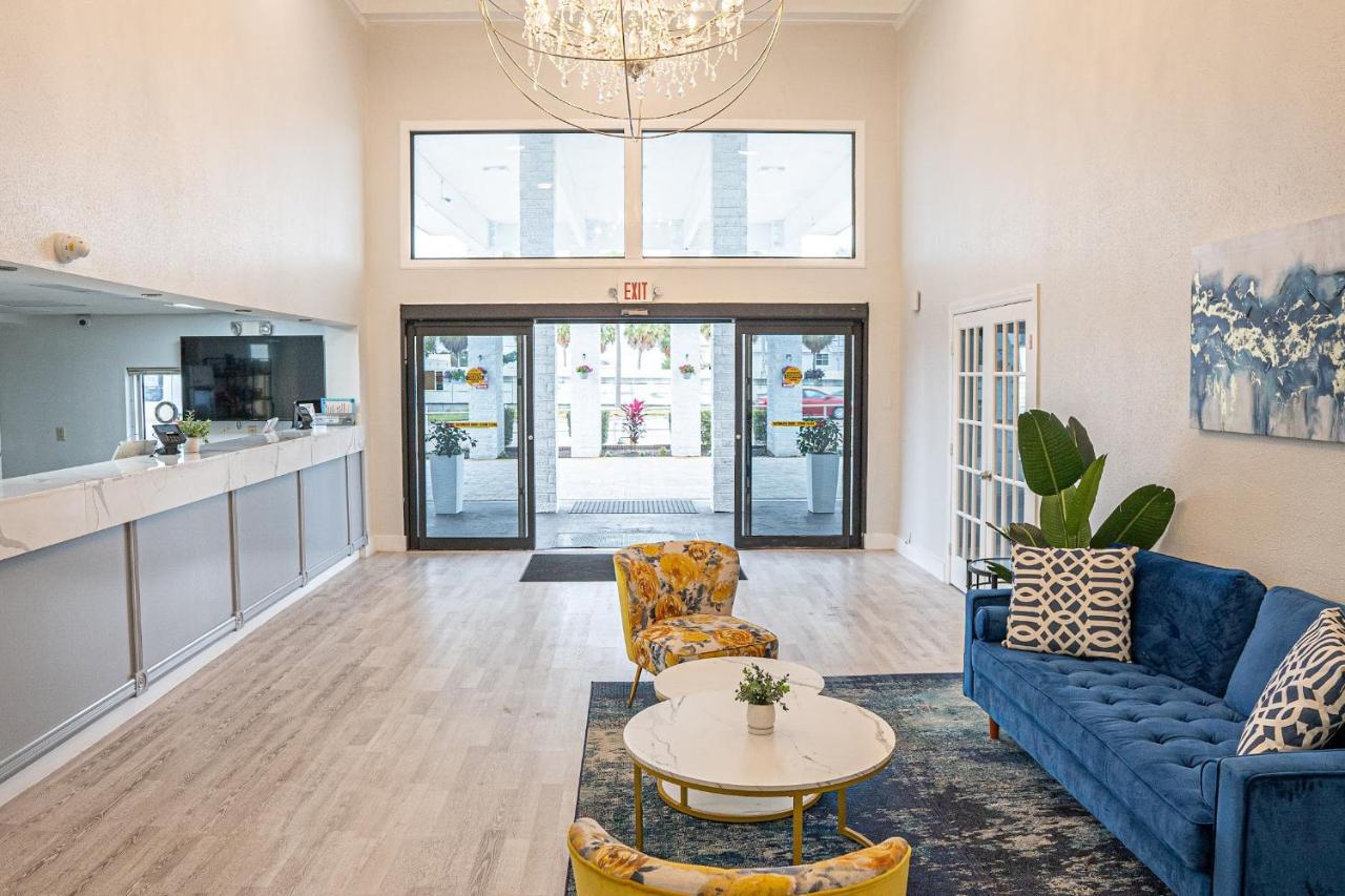  | Terrace Garden Inn