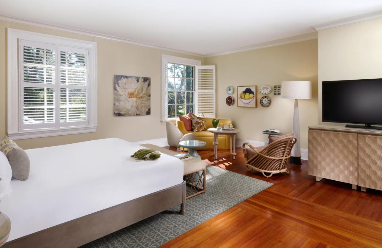 Clubhouse Deluxe Two Queen Suite at Jekyll Island Club Resort