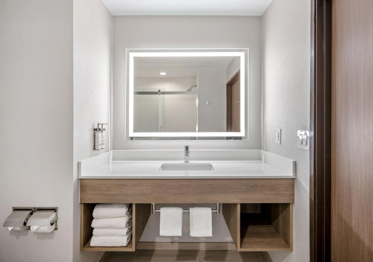 Deluxe Queen Room with Two Queen Beds with Roll-In Shower - Disability Access/Non-Smoking at Holiday Inn Express San Diego South - National City, an IHG Hotel