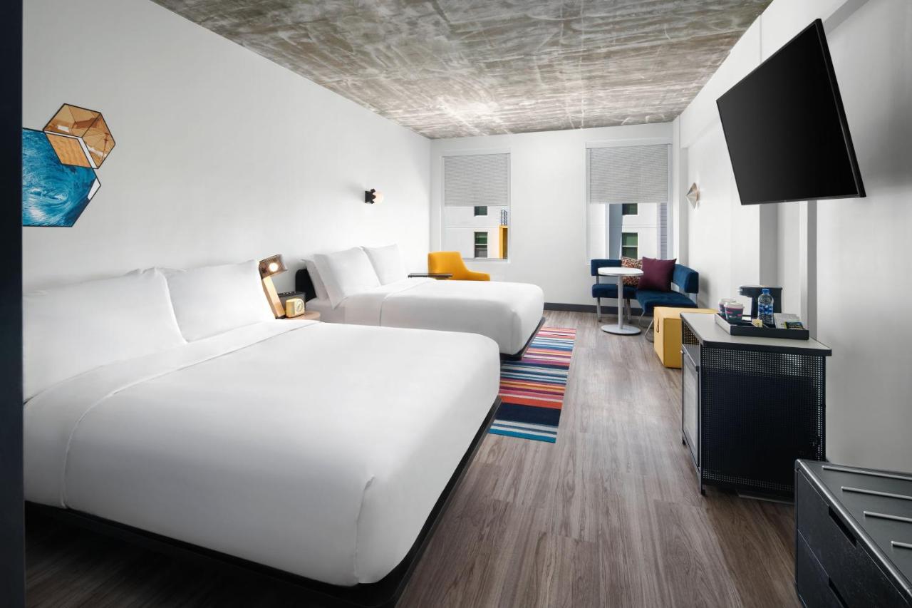 Guest room, 2 Queen, City view at Aloft by Marriott Delray Beach
