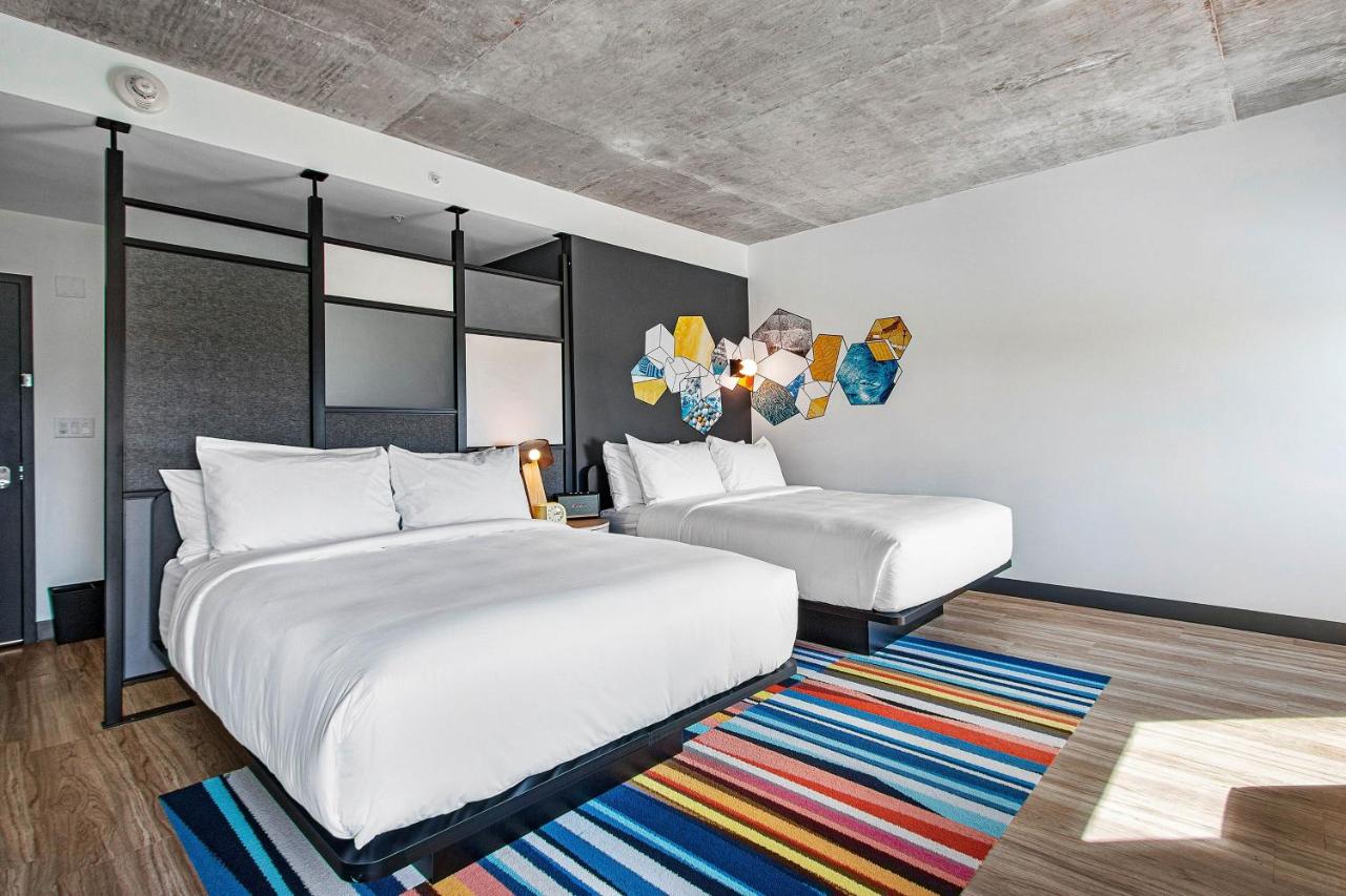 Guest room, 2 Queen, City view at Aloft by Marriott Delray Beach