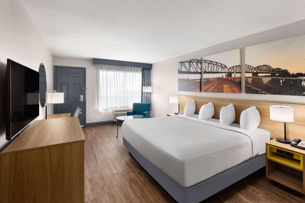 | Days Inn by Wyndham Carlisle