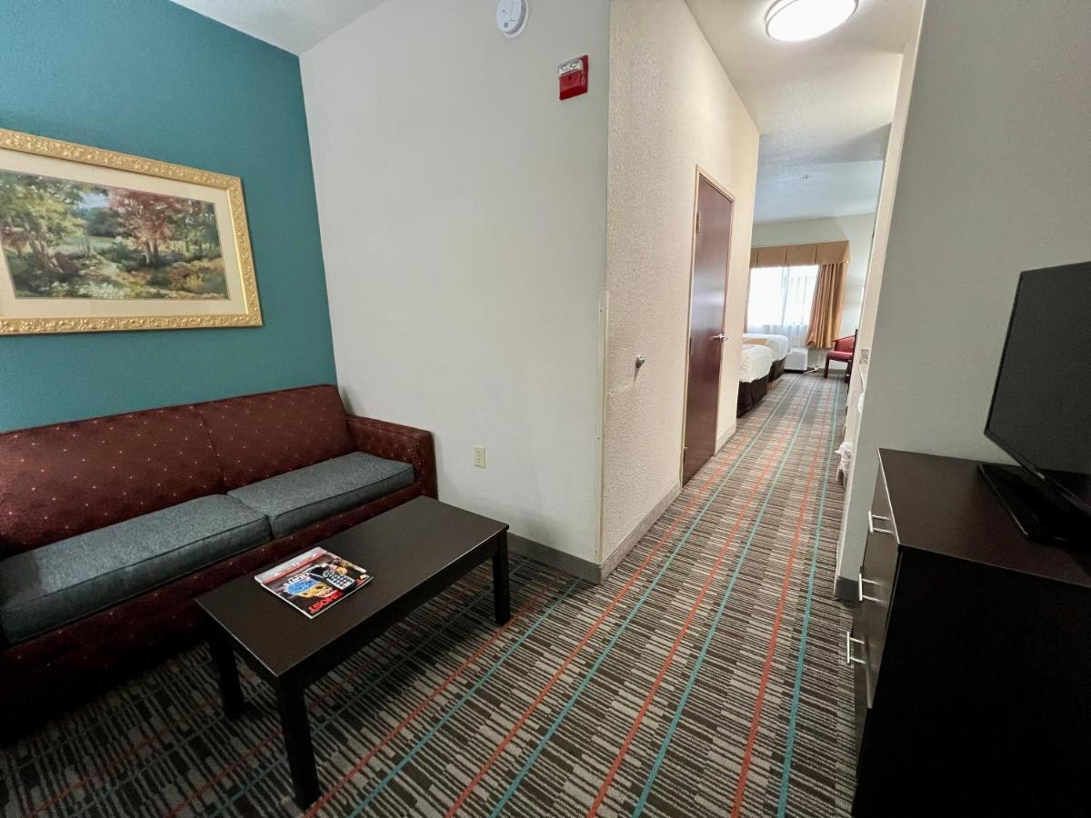 Double Suite with Two Double Beds - Accessible/Non-Smoking at Quality Inn & Suites, Near University