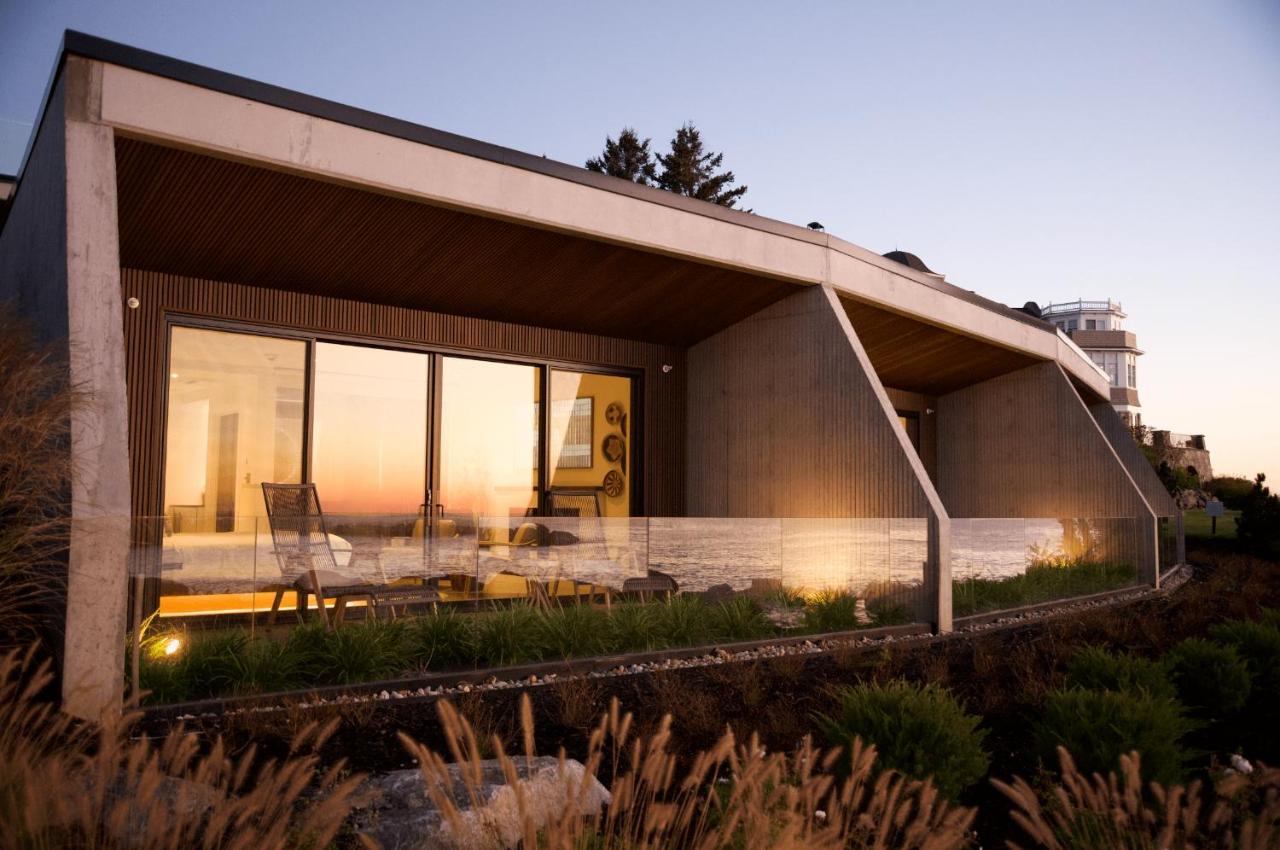 | ViewPoint Hotel