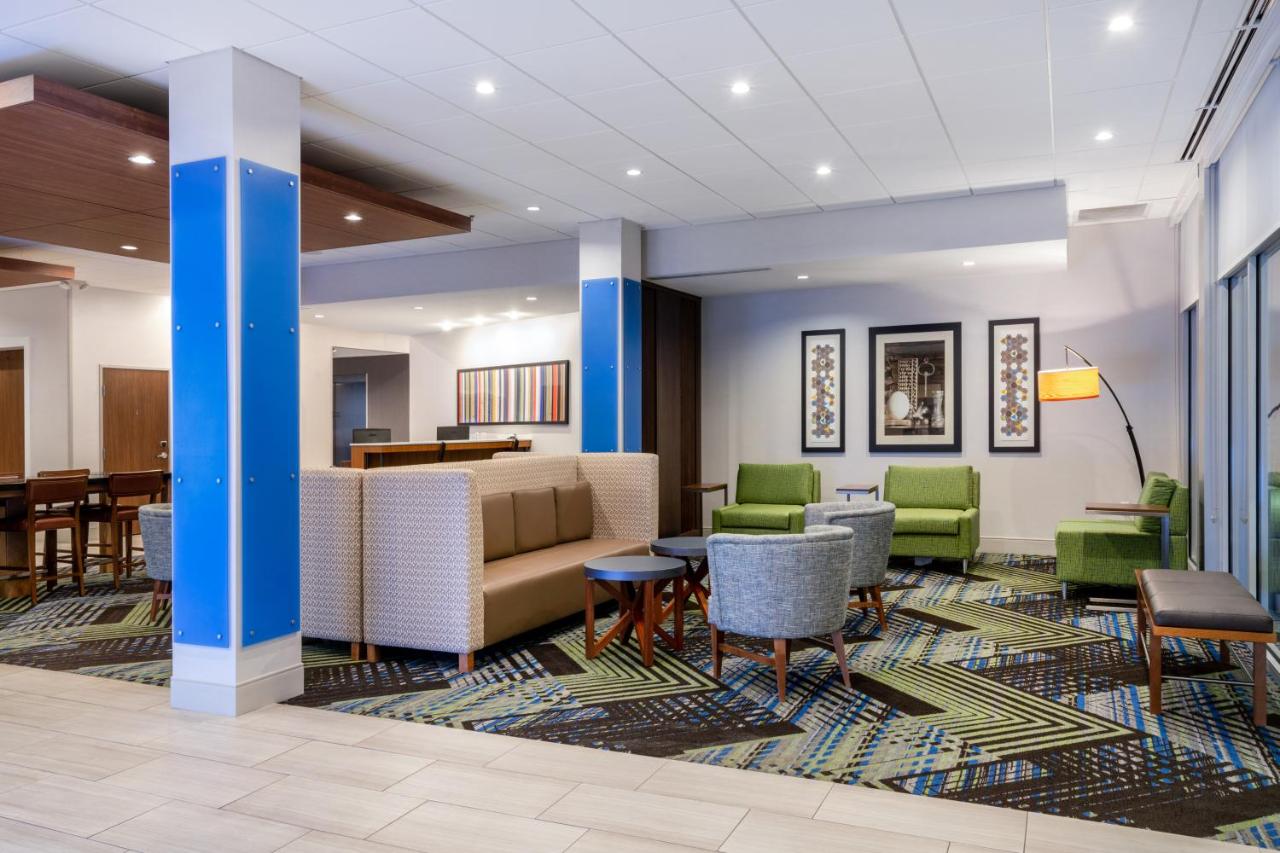  | Holiday Inn Express & Suites - Colorado Springs South I-25, an IHG Hotel