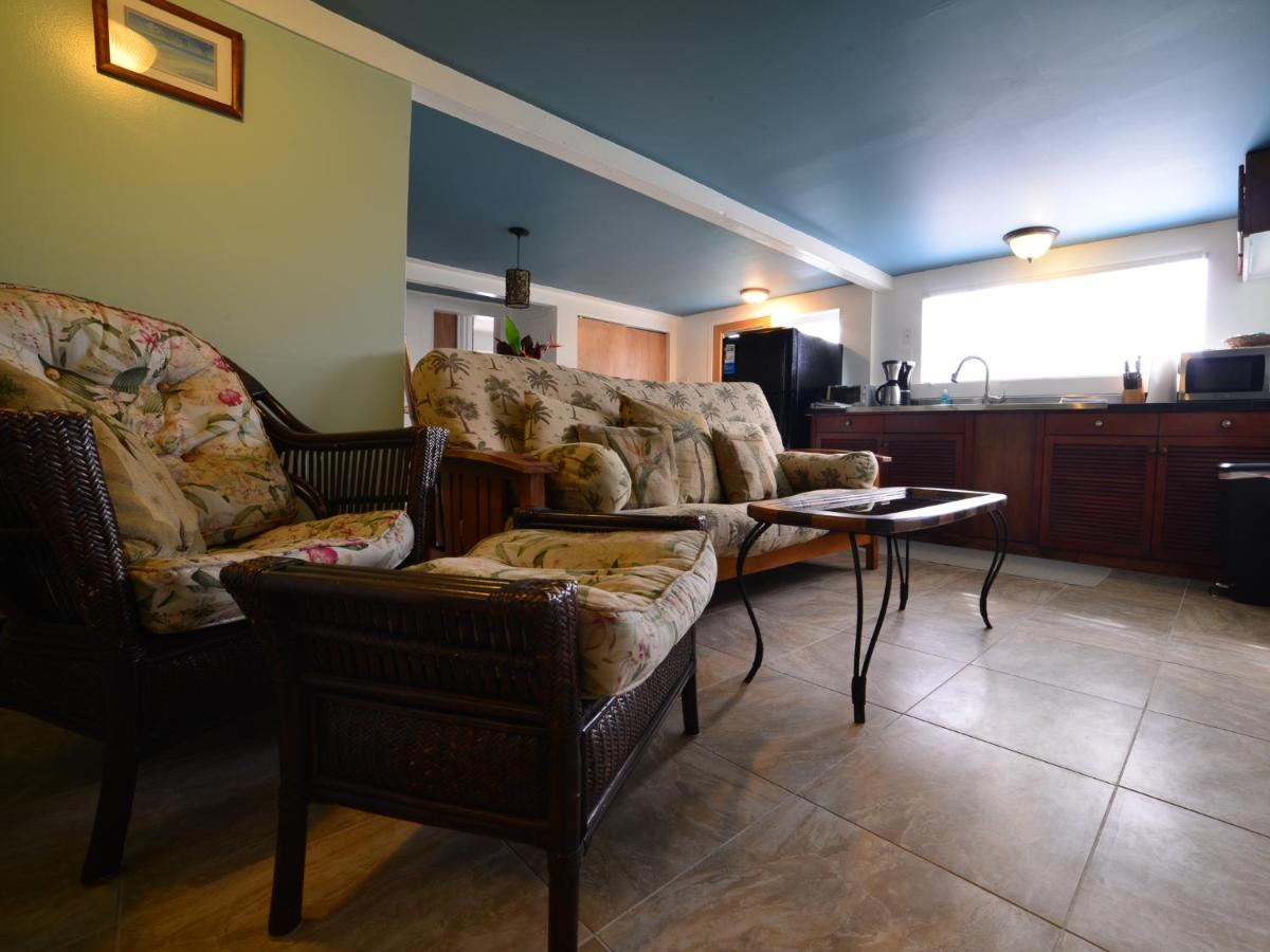 | Wailuku Guesthouse