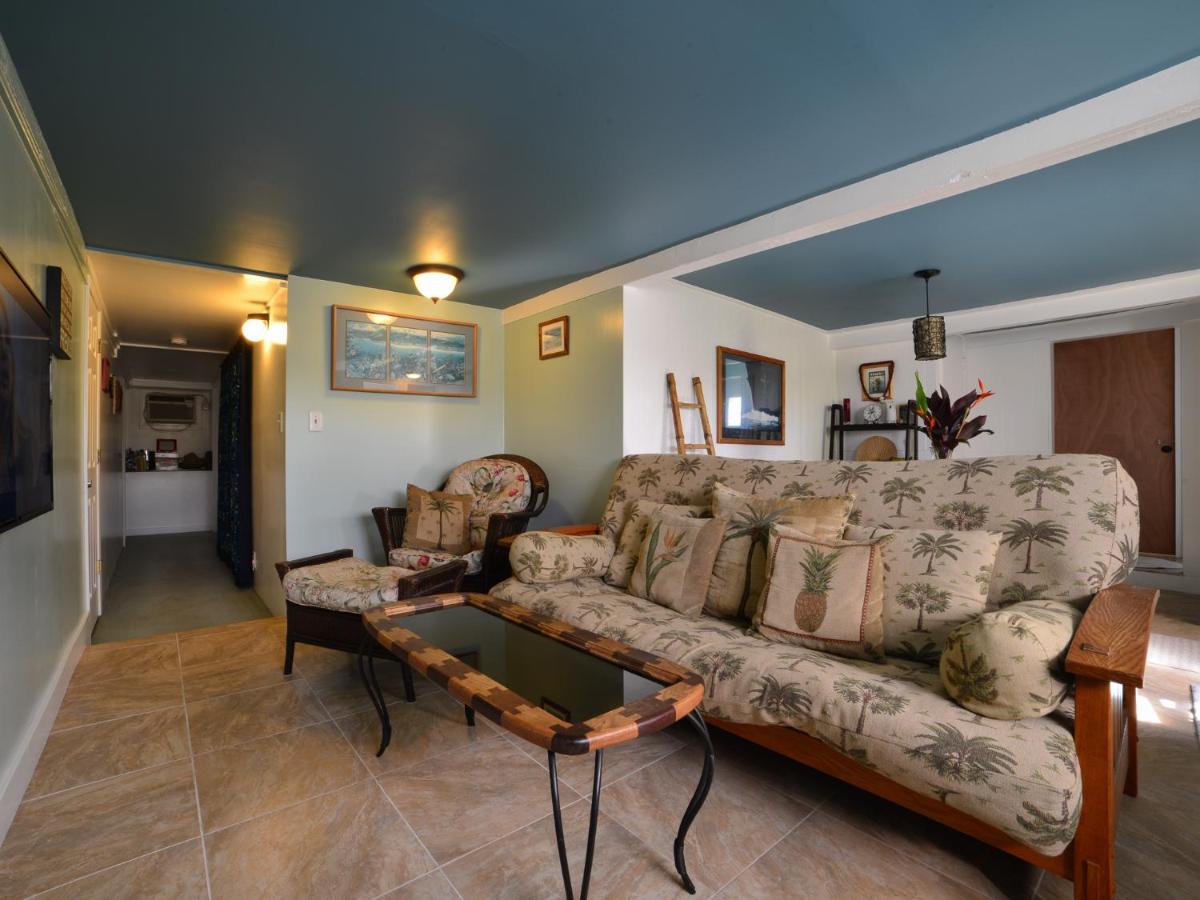 | Wailuku Guesthouse