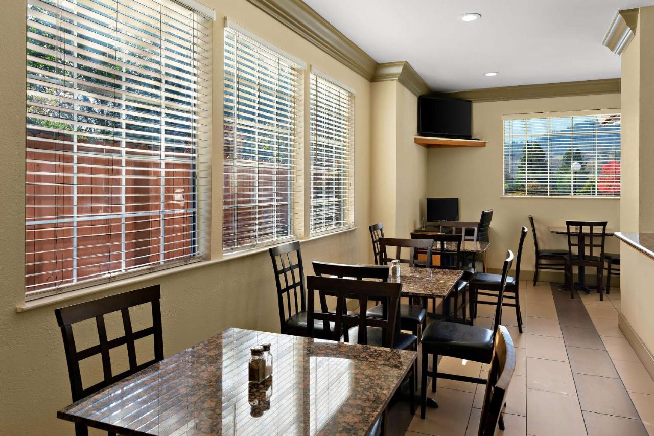 | Best Western Willits Inn