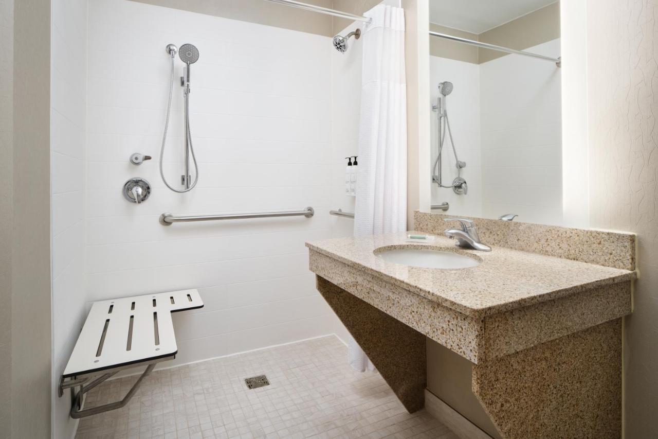 | Springhill Suites by Marriott Richmond Northwest