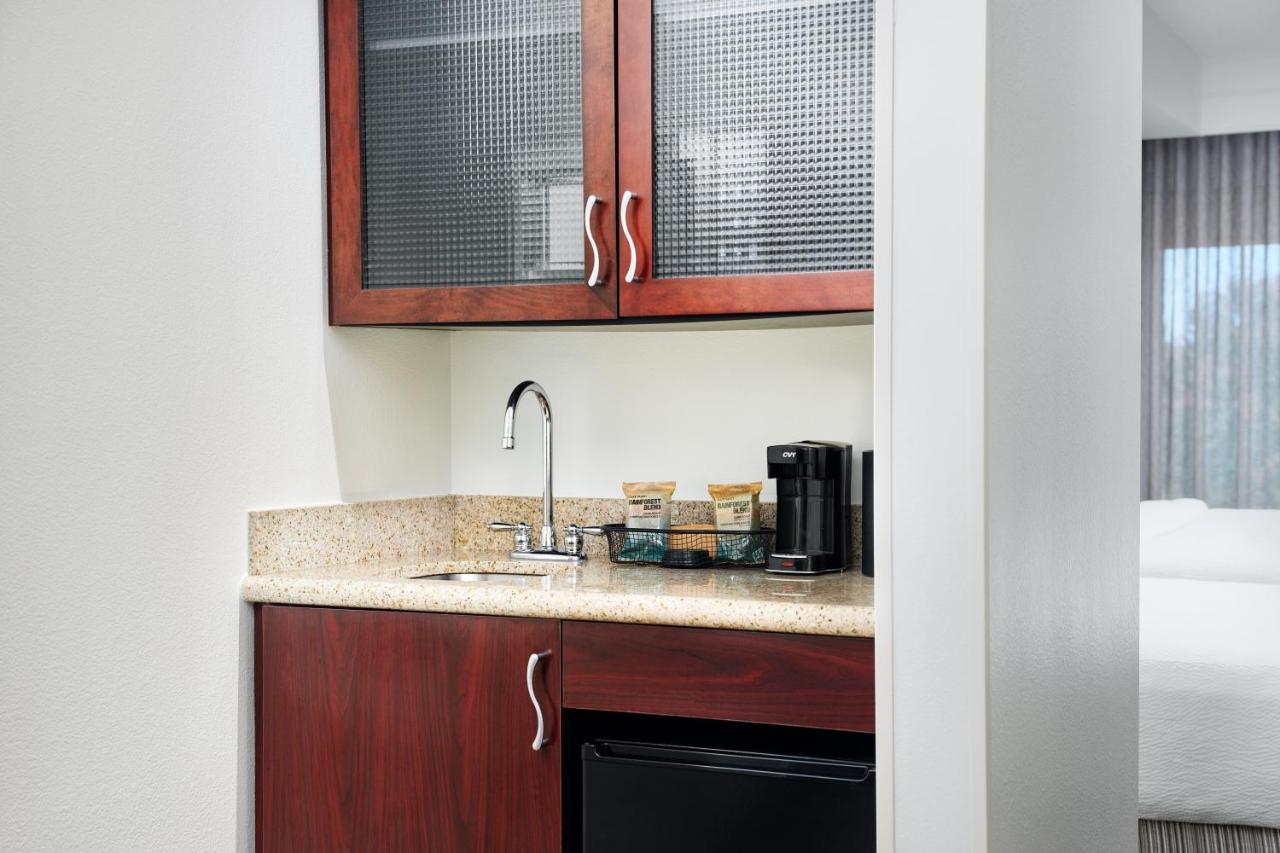 Studio Double with Sofa Bed at Springhill Suites by Marriott Richmond Northwest